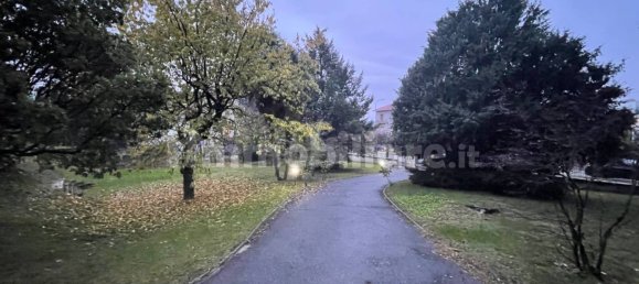 2 bedrooms Villa in Como, Italy No. 65186 3