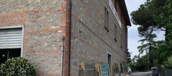 395m² Warehouse in Magione, Italy No. 304296 28