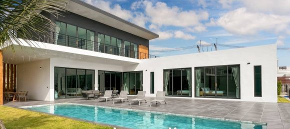 5 bedrooms Villa in Hua Hin, Thailand No. 13507 2