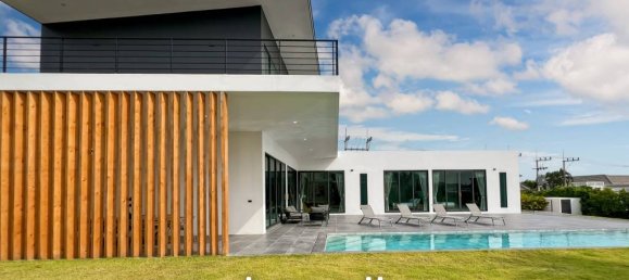 5 bedrooms Villa in Hua Hin, Thailand No. 13507 4