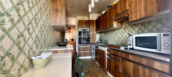 3 bedrooms Apartment in Bezons, France No. 181142 9