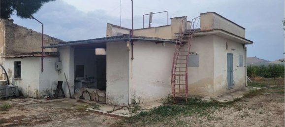 Propriété commerciale à Canosa di Puglia, Italy 117000m² No. 270648 7