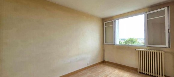 2 غرف نوم شقة في Saint-Maur-des-Fosses, France رقم 292987 6