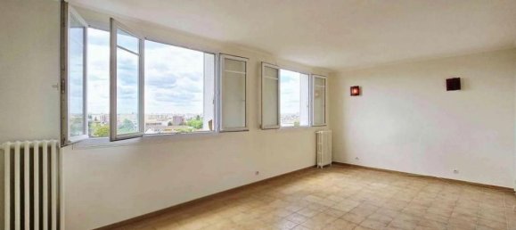 2 غرف نوم شقة في Saint-Maur-des-Fosses, France رقم 292987 3