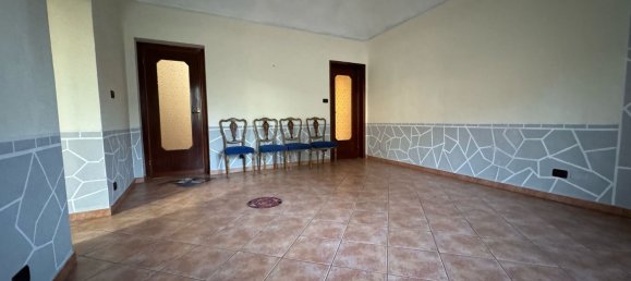 6 rooms Apartment in Novi Ligure, Italy No. 59132 5