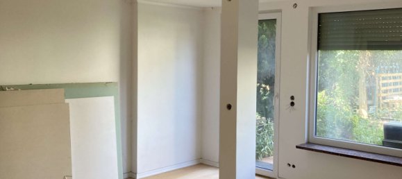 5 bedrooms Townhouse in Stuttgart, Germany No. 240398 4