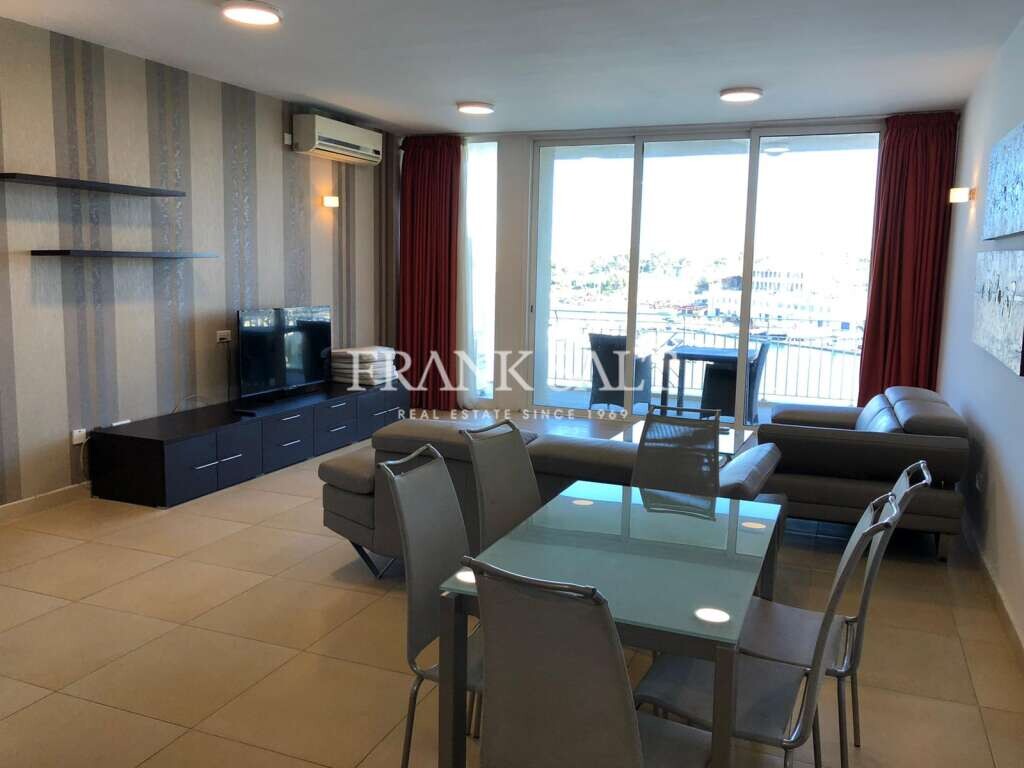 3 bedrooms Apartment in Gzira, Malta No. 10182