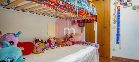 Apartamento de 3 habitaciónes en Pomezia, Italy No. 205173 16