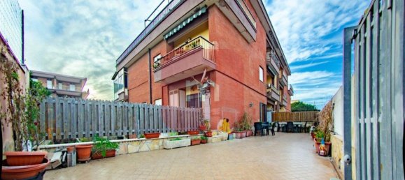 Apartamento de 3 habitaciónes en Pomezia, Italy No. 205173 23