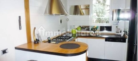 Квартира с 4 спальнями в Рим, Италия № 108772 13