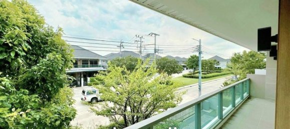 4 bedrooms Cafe / restaurant in Bangkok, Thailand No. 23467 8