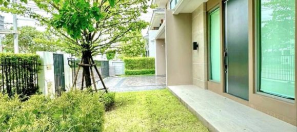 4 bedrooms Cafe / restaurant in Bangkok, Thailand No. 23467 7