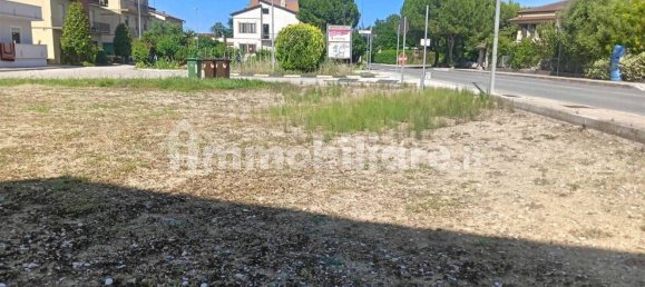 420m² Land in Montecosaro, Italy No. 264237 11