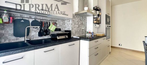 Квартира с 2 спальнями в Генуя, Италия № 291725 2