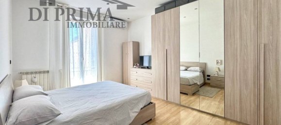 Квартира с 2 спальнями в Генуя, Италия № 291725 13