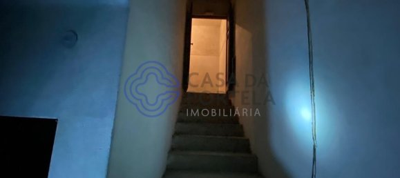  مستودع في Porto, Portugal 300متر مربع رقم 47954 8