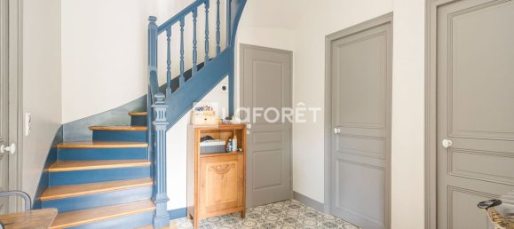 Casa de 5 dormitorios en Villemomble, France No. 292003 2