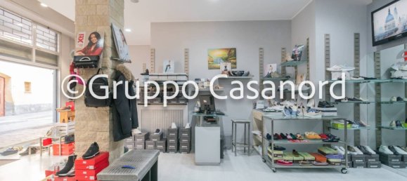 Propiedad comercial de 1 habitación en Cernusco sul Naviglio, Italy No. 360236 6