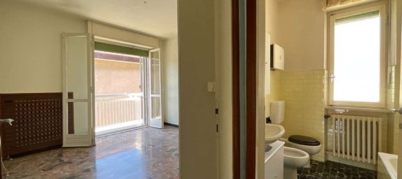 3-salle Penthouse à Spotorno, Italy No. 270663 12