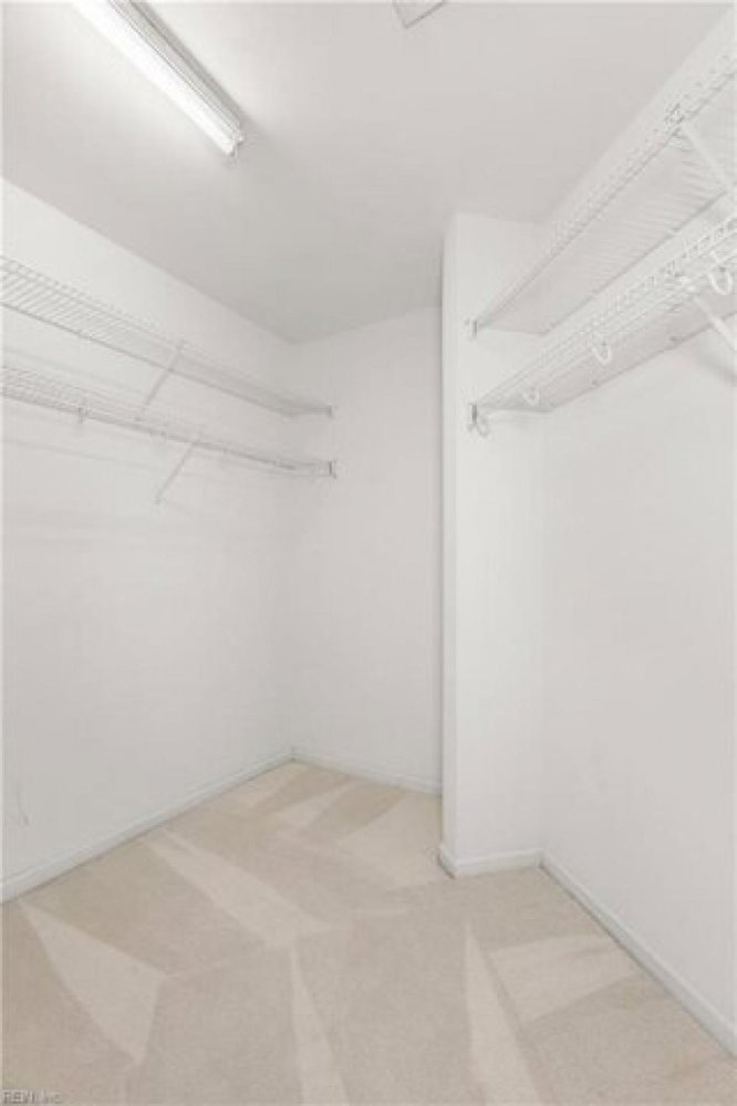 4 bedrooms House in Chesapeake, USA No. 383212