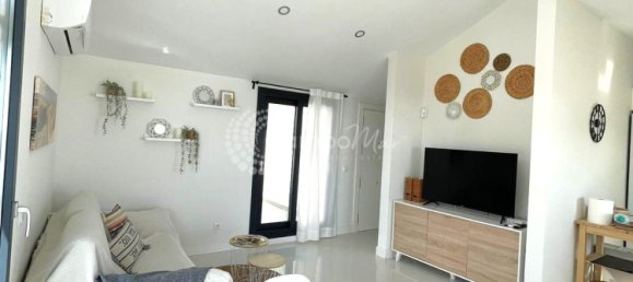 1 bedroom Penthouse in Alcorrin, Spain No. 134055 16