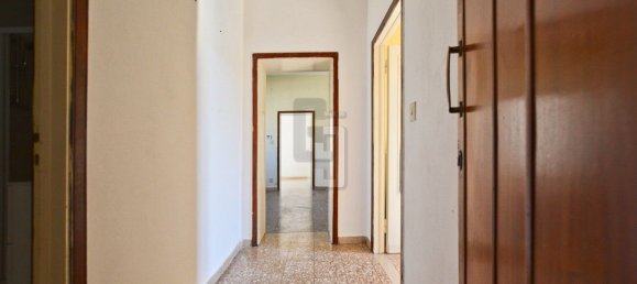 4 bedrooms Apartment in Sesto Fiorentino, Italy No. 338670 6