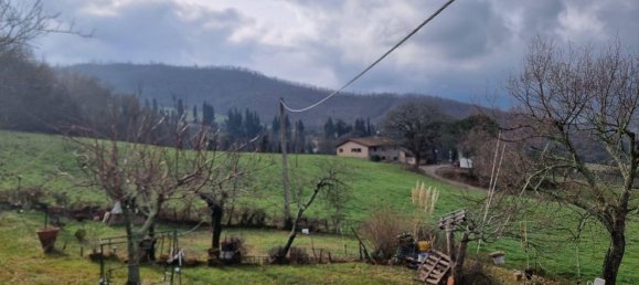 6 rooms House in Dicomano, Italy No. 138307 8