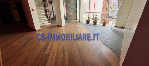 3 rooms Office in Potenza, Italy No. 342988 5