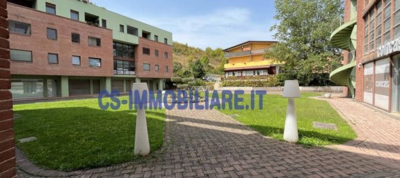 3 rooms Office in Potenza, Italy No. 342988 3