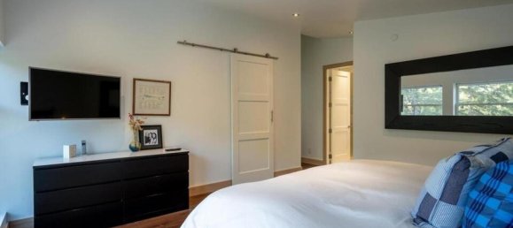 Casa T4 em British Columbia, Canada N.º 202 10