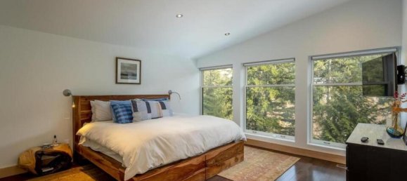 Casa T4 em British Columbia, Canada N.º 202 9