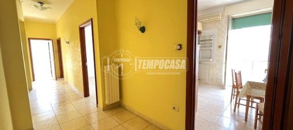 2 bedrooms Apartment in Foggia, Italy No. 354168 7