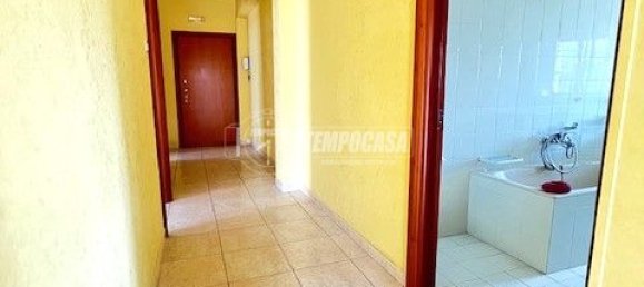 2 bedrooms Apartment in Foggia, Italy No. 354168 14