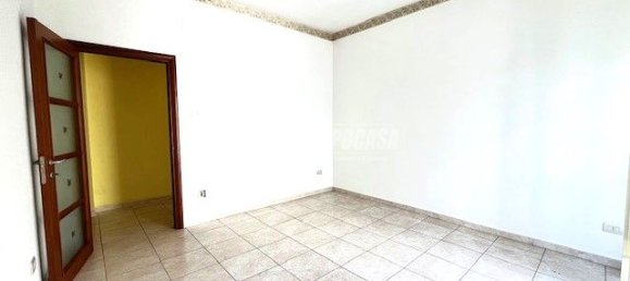2 bedrooms Apartment in Foggia, Italy No. 354168 3