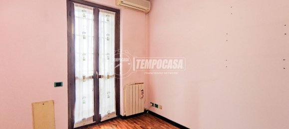 Casa de 4 habitaciónes en Mediglia, Italy No. 9448 9