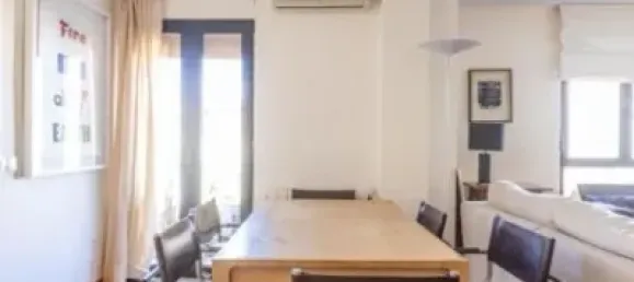 3 bedrooms Apartment in Valencia, Spain No. 133708 5