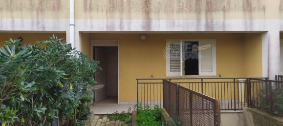 Apartamento de 8 divisões em Niscemi, Italy N.º 45568 16