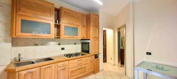 2 Schlafzimmer Wohnung in Turin, Italy, Nr. 154664 11