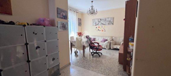 3 bedrooms Apartment in Catania, Italy No. 282184 5