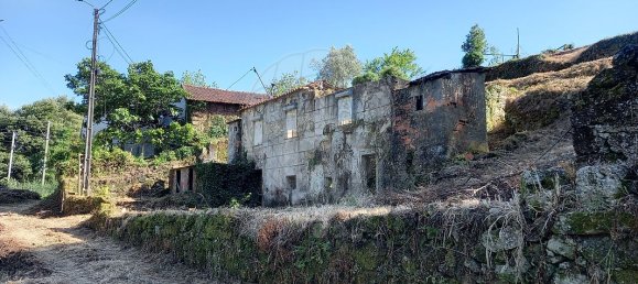 3 bedrooms House in Sobreira, Portugal No. 21114 5