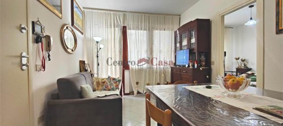 1 bedroom Apartment in Lucca, Italy No. 319905 3