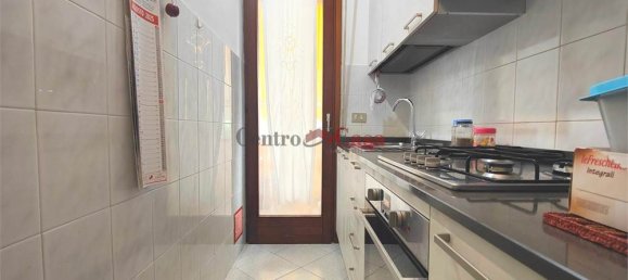 1 bedroom Apartment in Lucca, Italy No. 319905 6