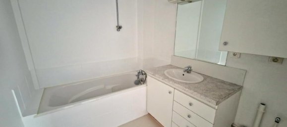 2 bedrooms Apartment in Sarreguemines, France No. 241525 3