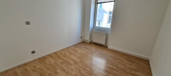 2 bedrooms Apartment in Sarreguemines, France No. 241525 4