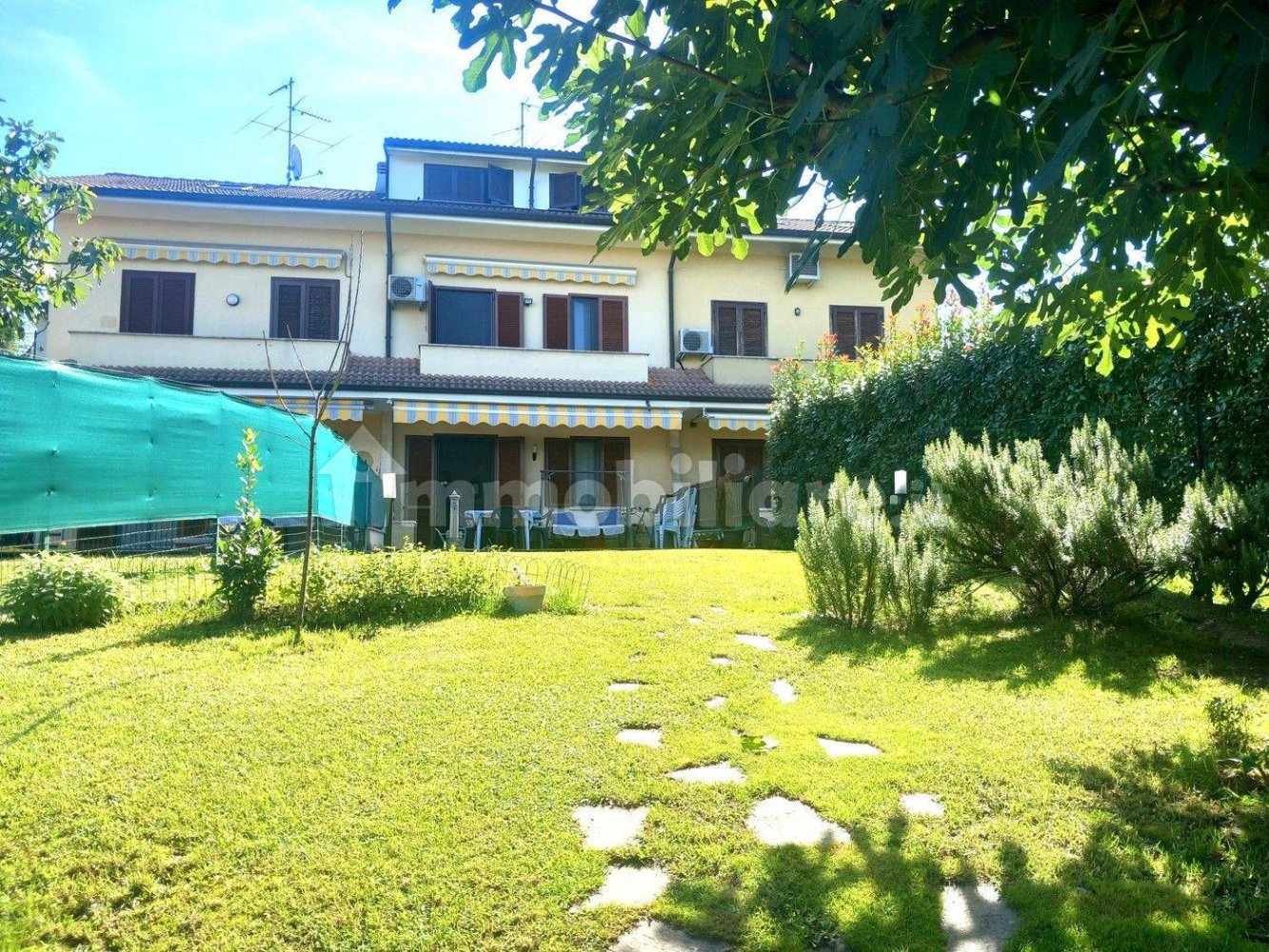 Casa T4 em Seveso, Italy N.º 372702