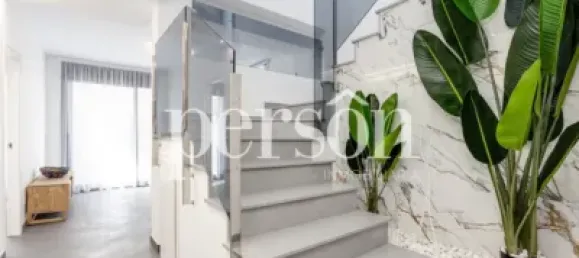 4 Schlafzimmer Haus in Torrevieja, Spain, Nr. 129258 20