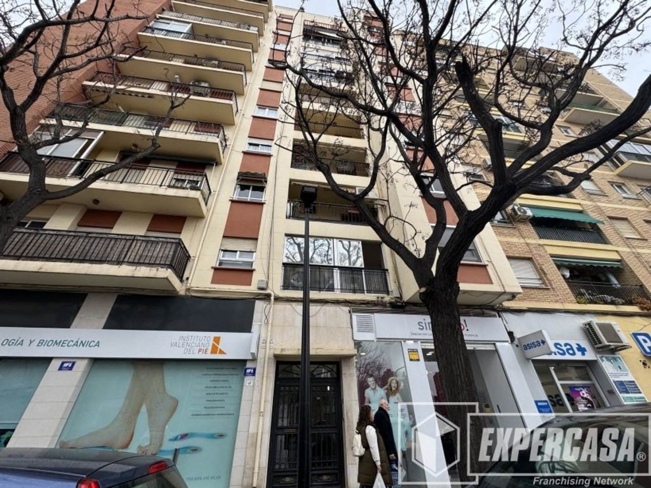 4 bedrooms Apartment in Valencia, Spain No. 153065