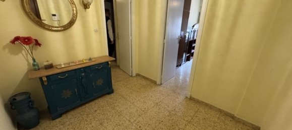 4 bedrooms Apartment in Valencia, Spain No. 153065 10