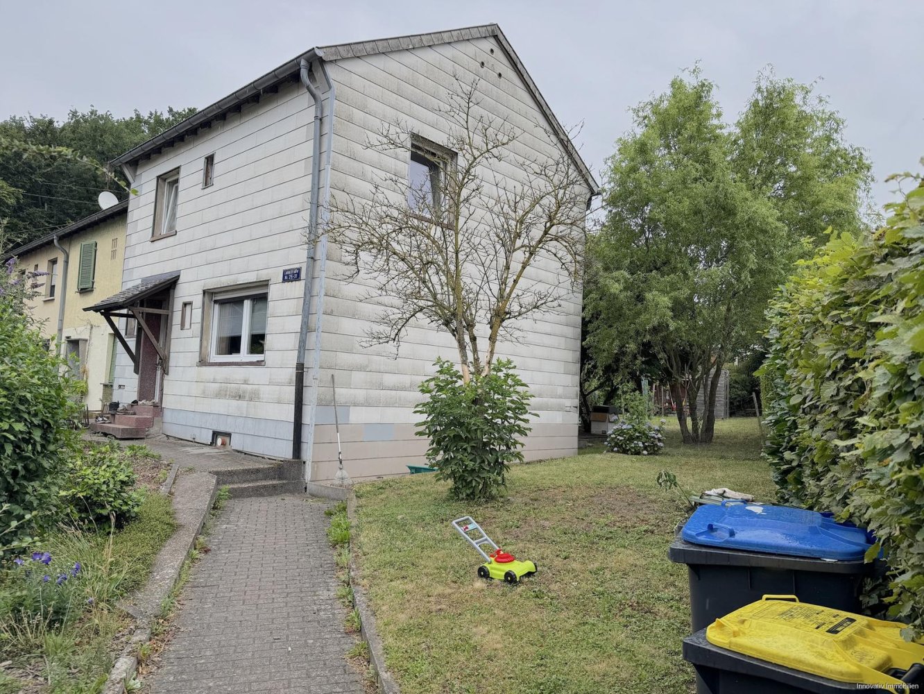 3 غرف نوم تاون هاوس في Saarbrucken, Germany رقم 331136