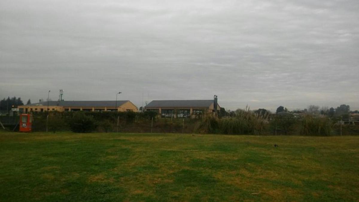 Terreno en Malvinas Argentinas, Argentina No. 118702